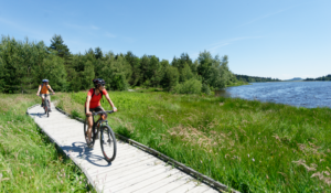 Le tour du lac aménagé