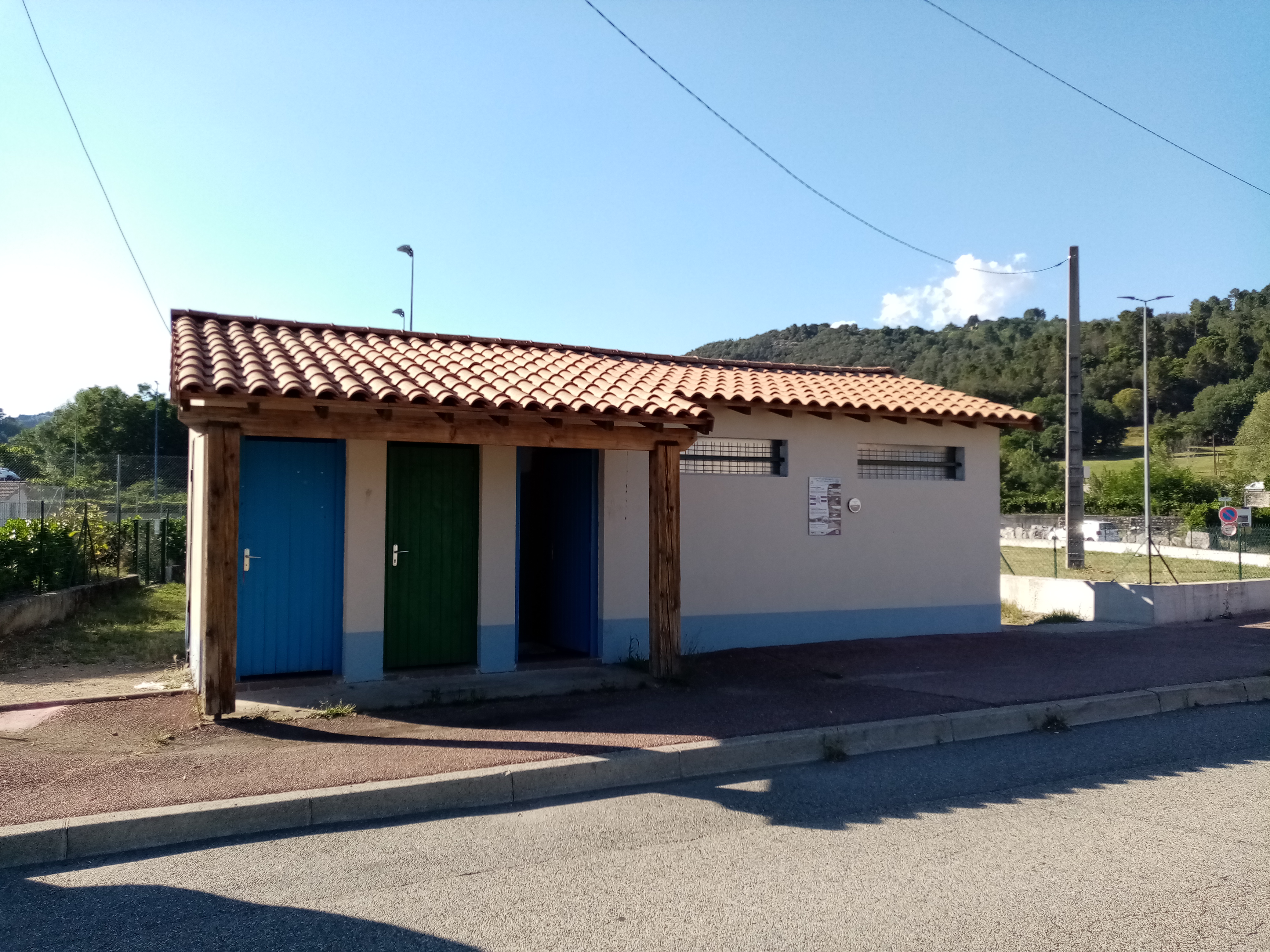 Toilettes publiques Lalevade