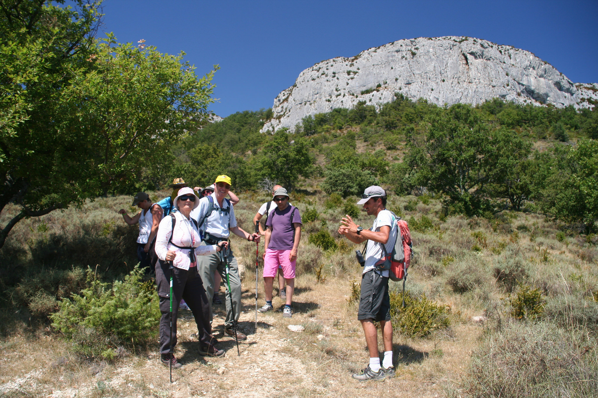 Pour une découverte du massif en randonnée