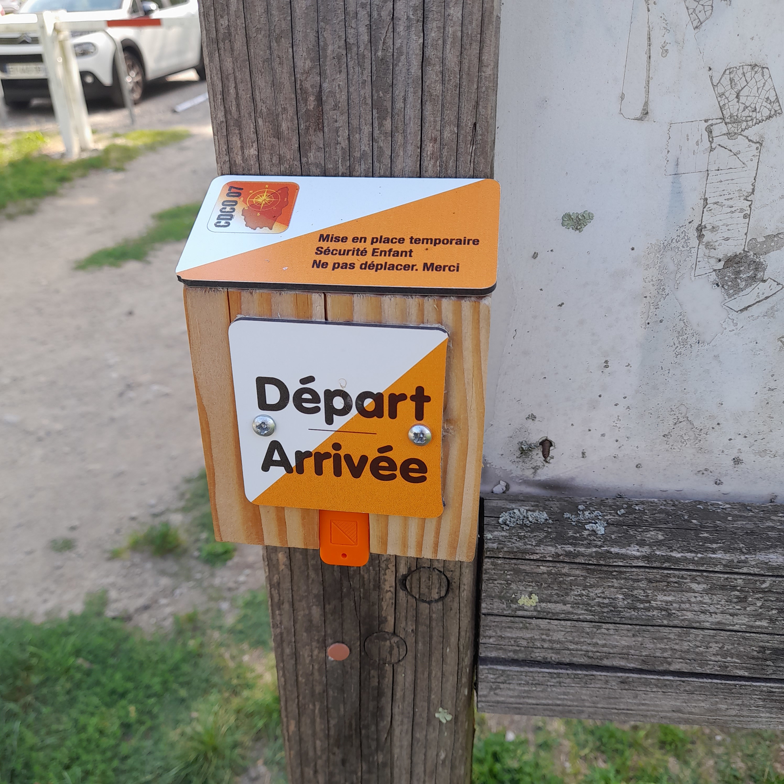 Parcours permanents d'orientation à Base de Loisirs la Clape/Lalevade