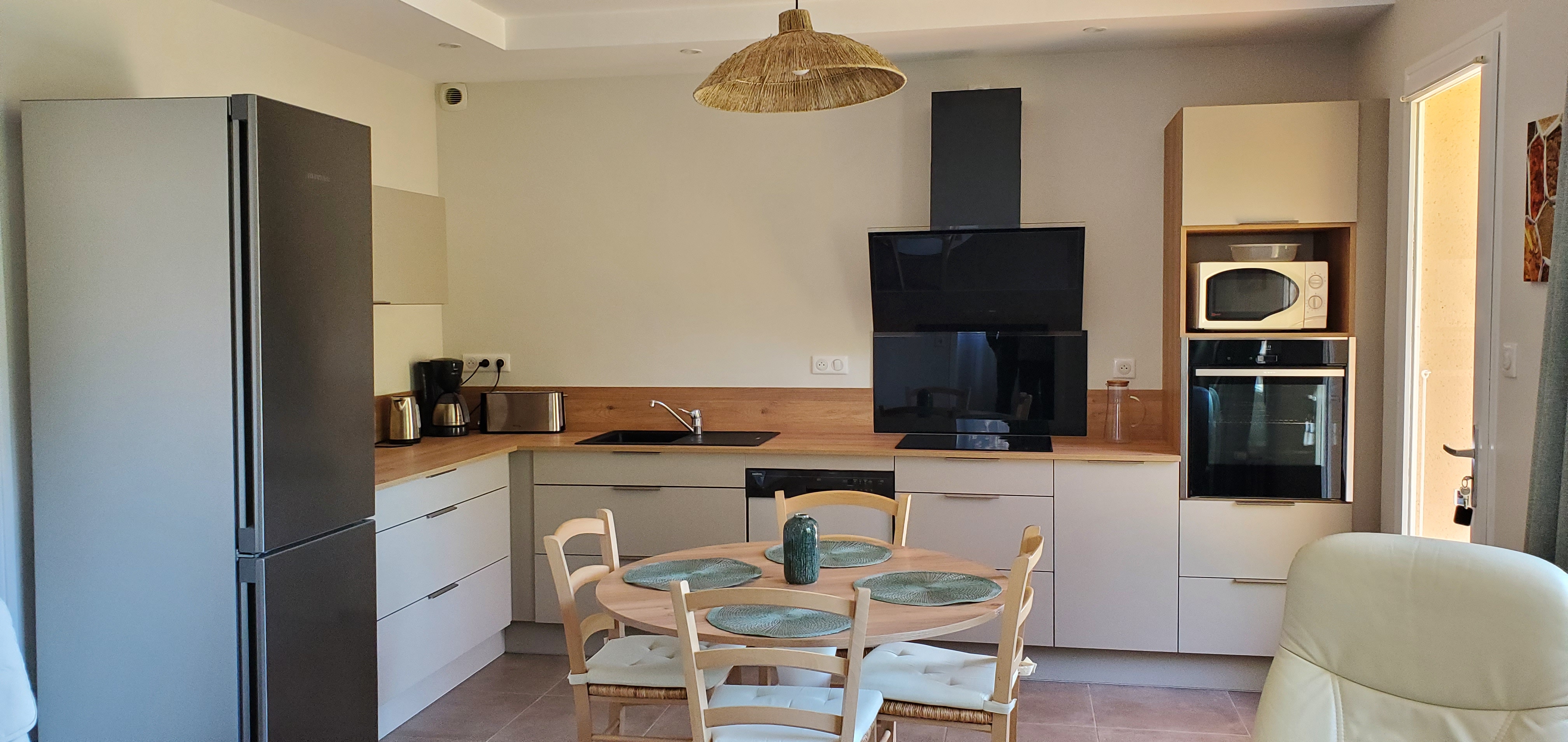 Soleillado - cuisine équipée - gite