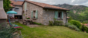 la jolie maison en pierre