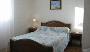 Chambre 2 du gite Framboise à Meyras