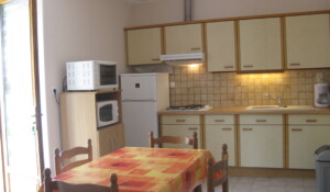 Cuisine toute équipée