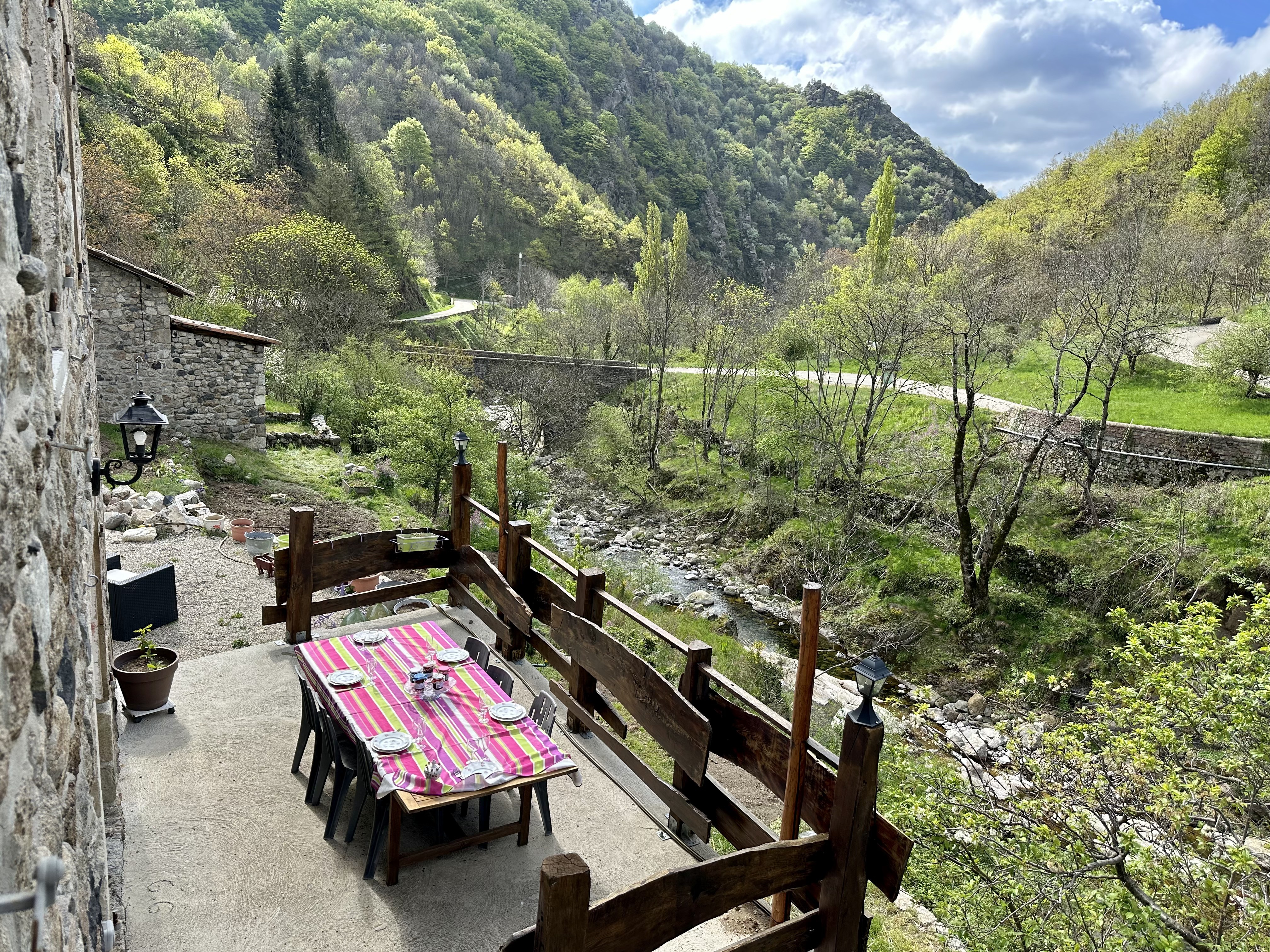 la vue superbe depuis la terrasse