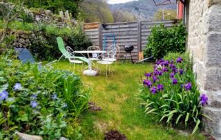 Bel extérieur fleuri - © vignal francine