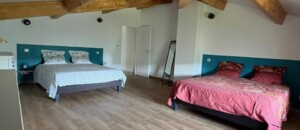 chambre 2 à l'étage