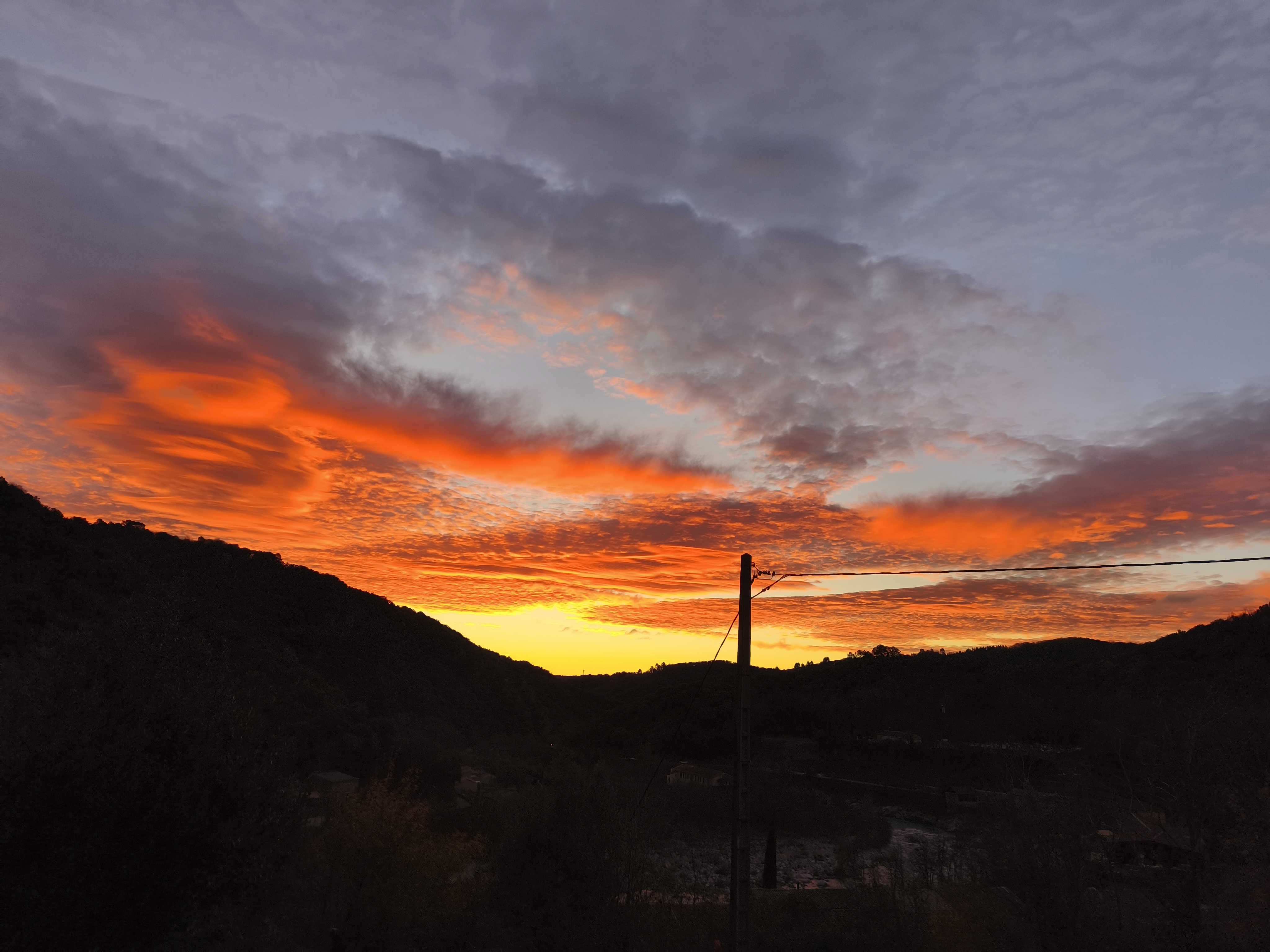 très beau levé de soleil