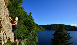 Village du Lac d'Issarlès_Le Lac-d'Issarlès