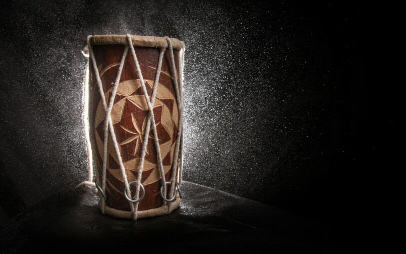 Djembe, instrument percussions