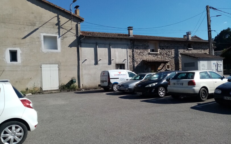 La Paix Parking Area