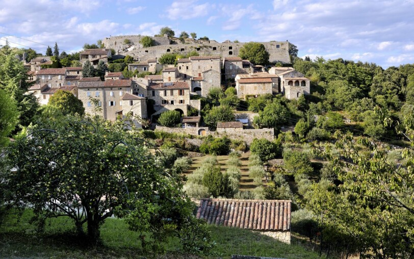 Banne : a village with outstanding character