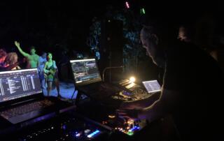 Photo d'un DJ set en live - ©Marie-Laure SOUTRENON
