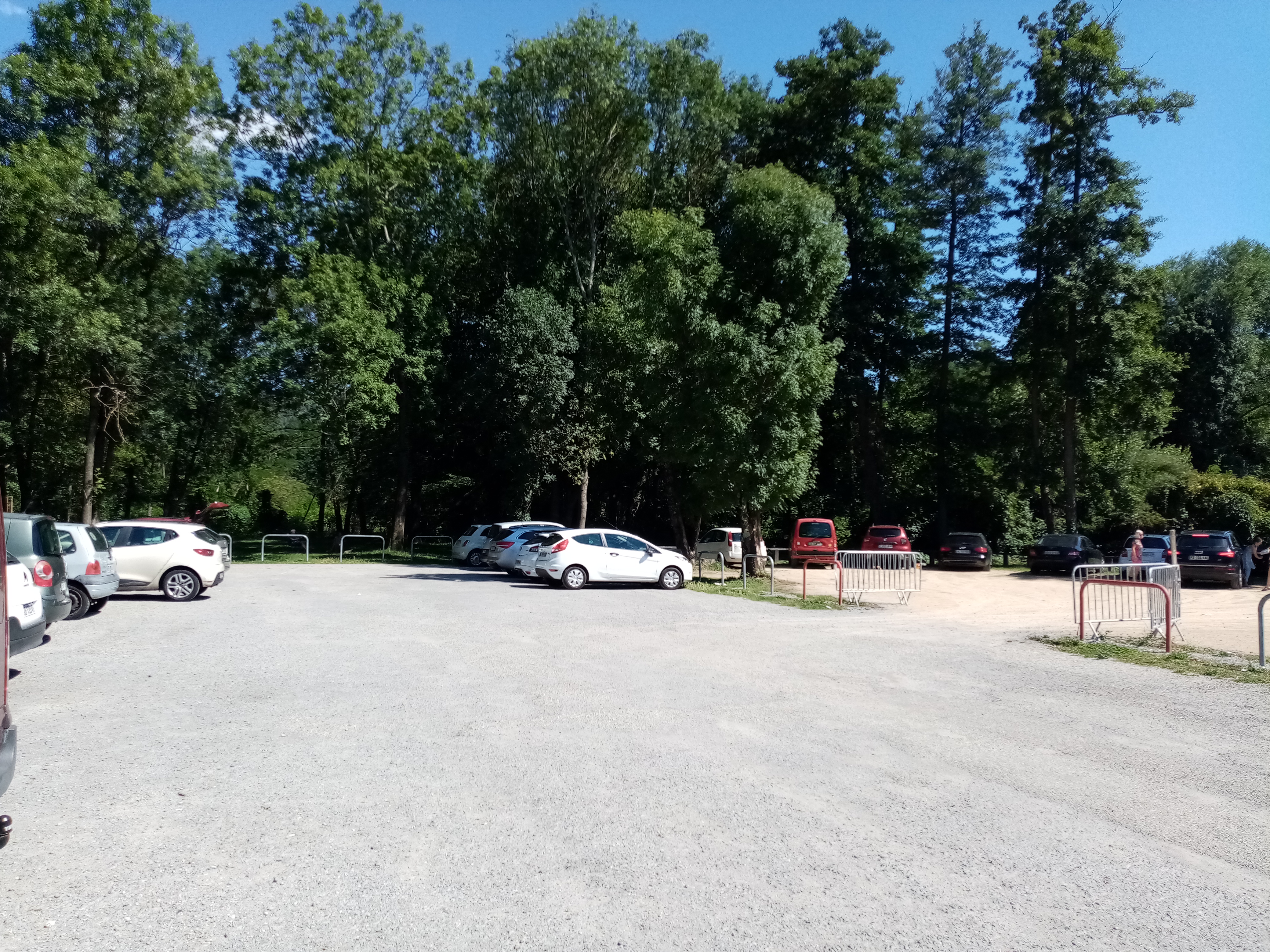 Parking La Clape Lalevade