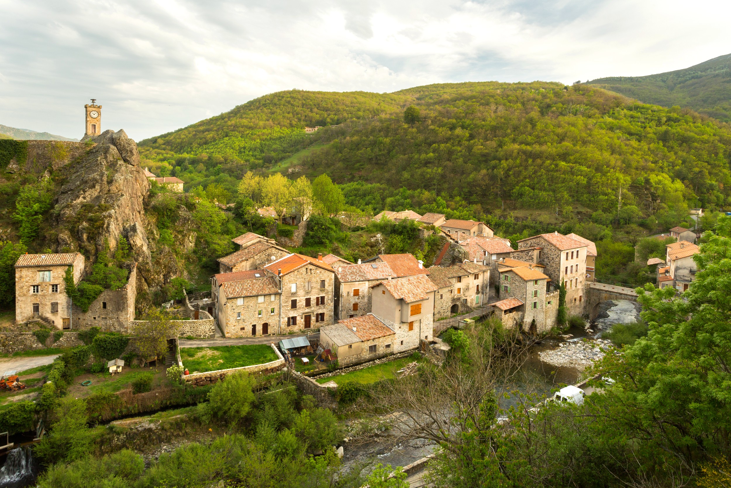 Vue sur le village de Burzet