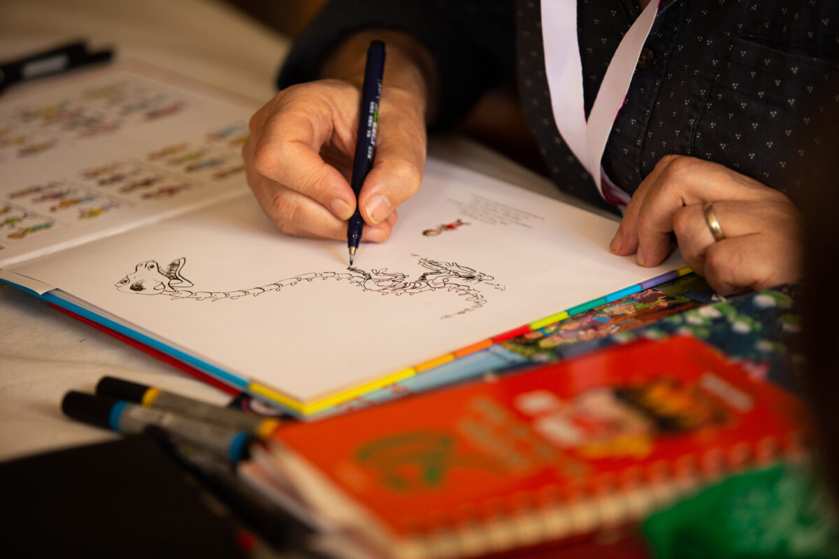 dessin au festival de la BD