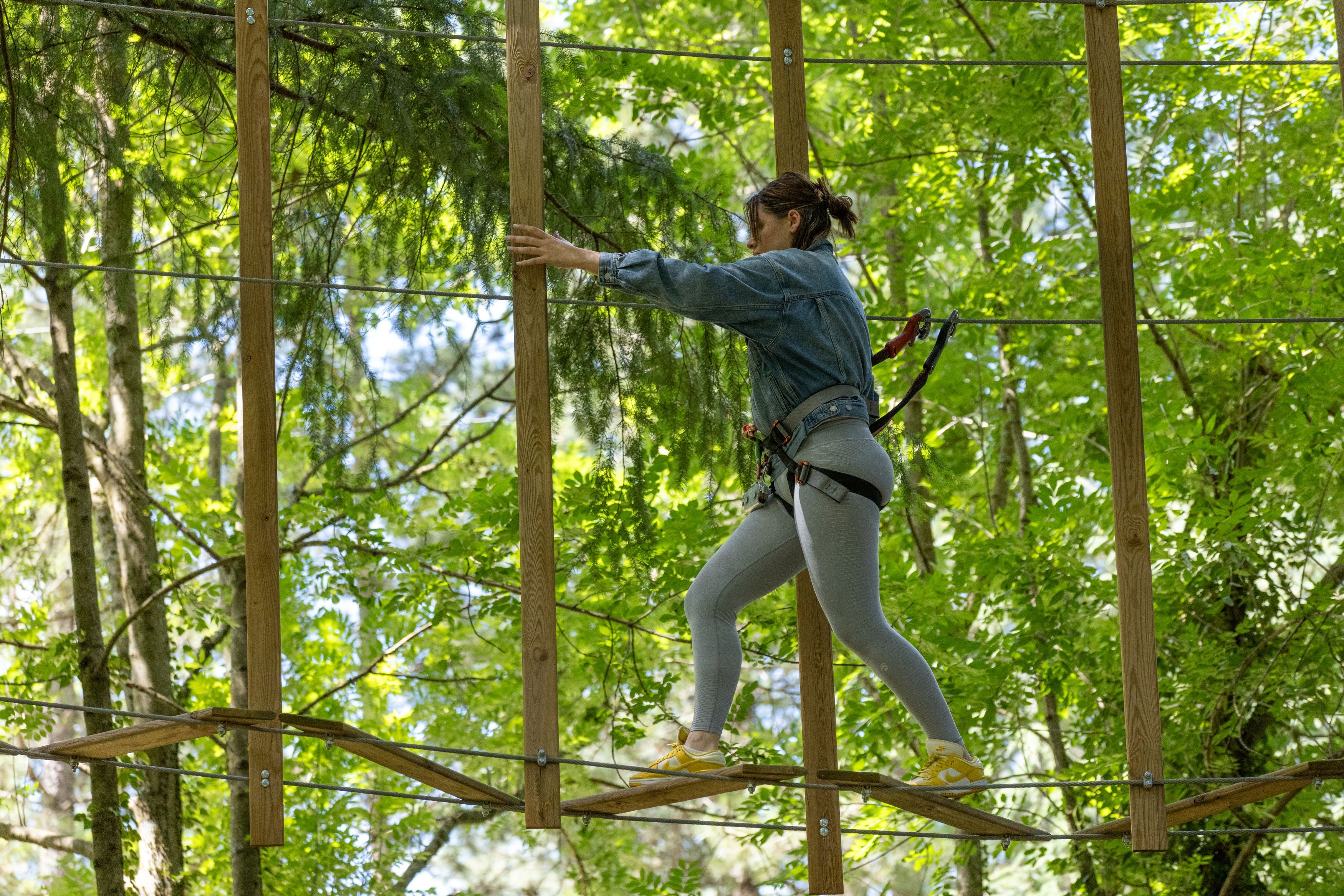Dans les filets vue de dos