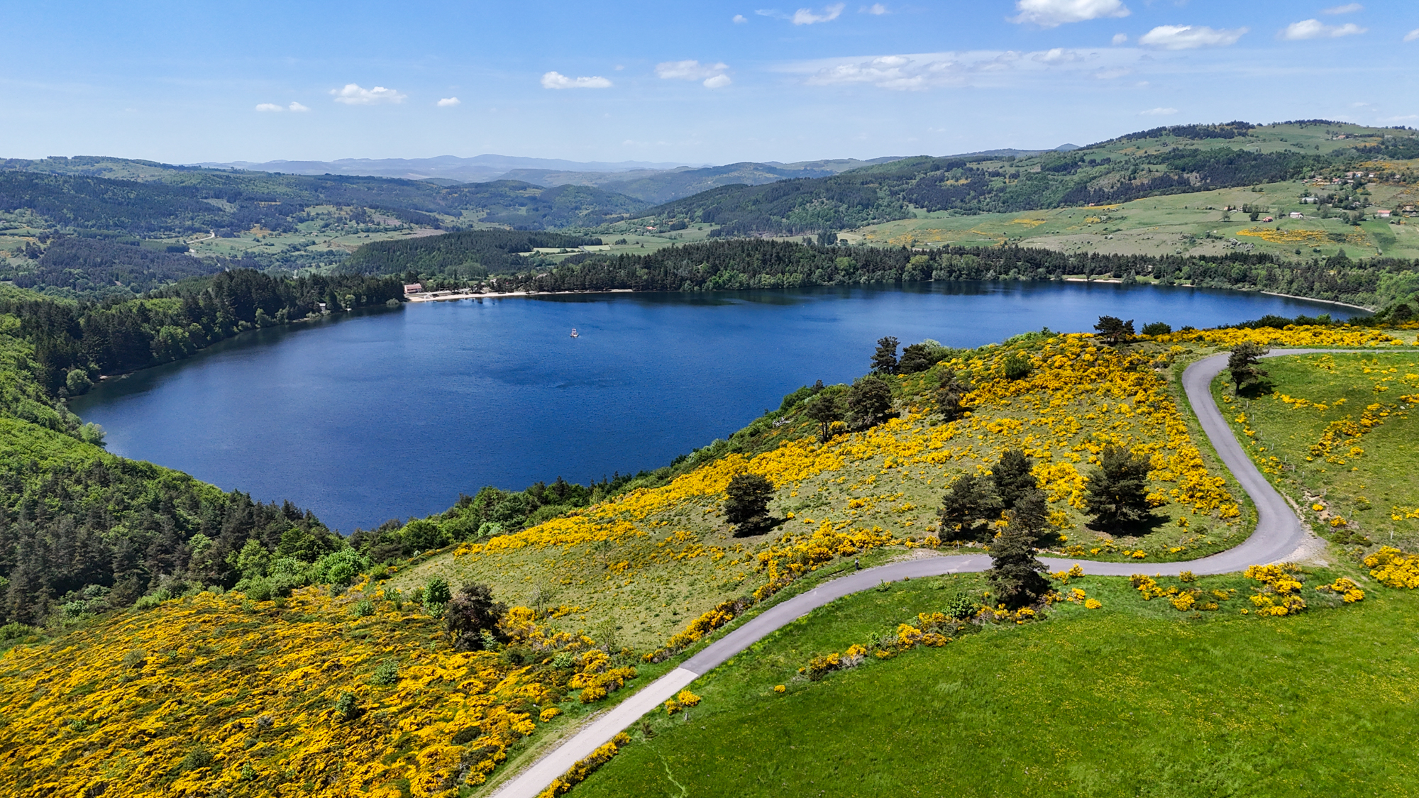 Le Lac d'Issarlès_Le Lac-d'Issarlès