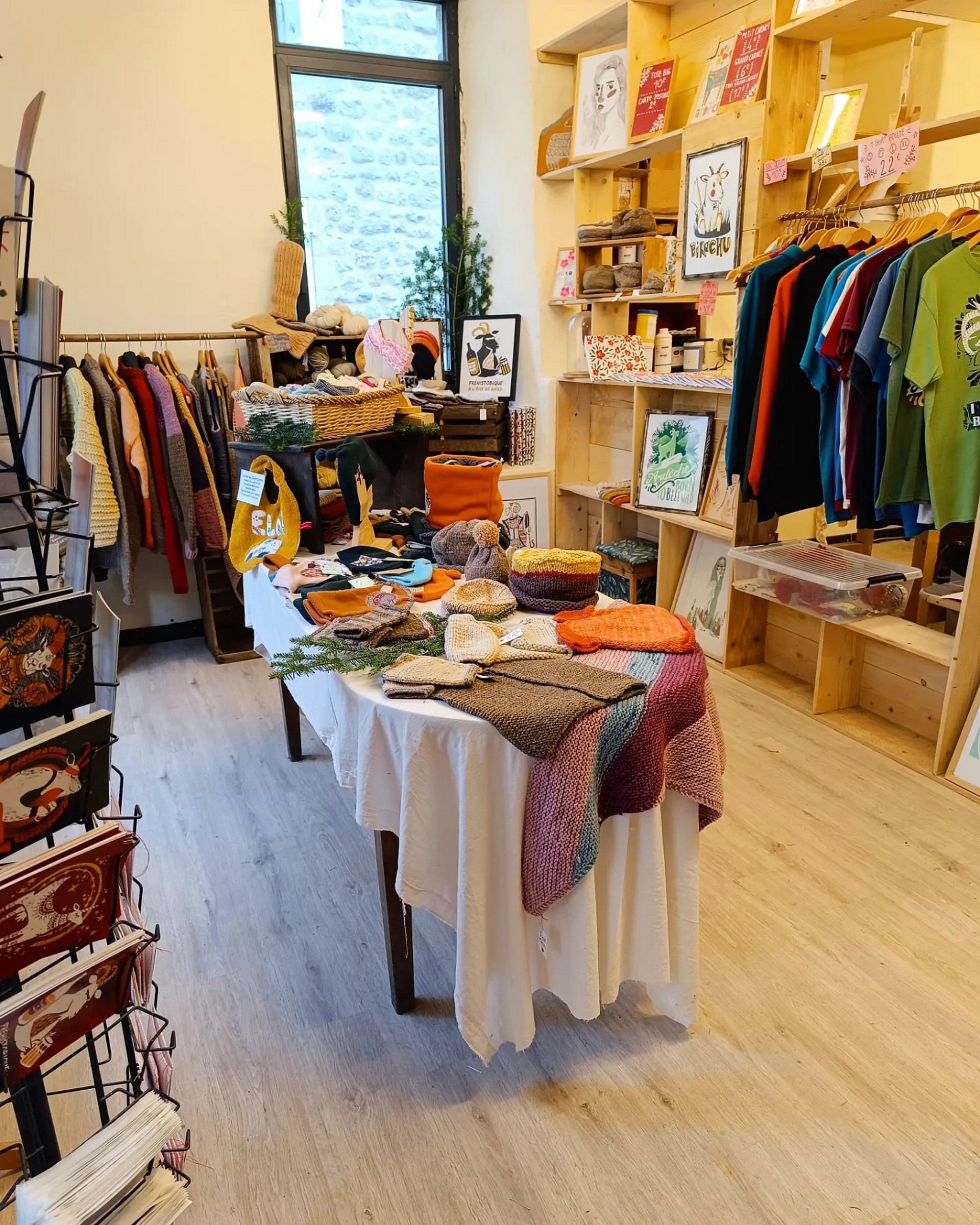 Atelier sérigraphie et boutique le Myrtillier à Montpezat sous Bauzon