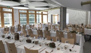 Jaujac - La Bastide, salle à manger collective