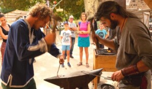 La tête en friche_Chirols