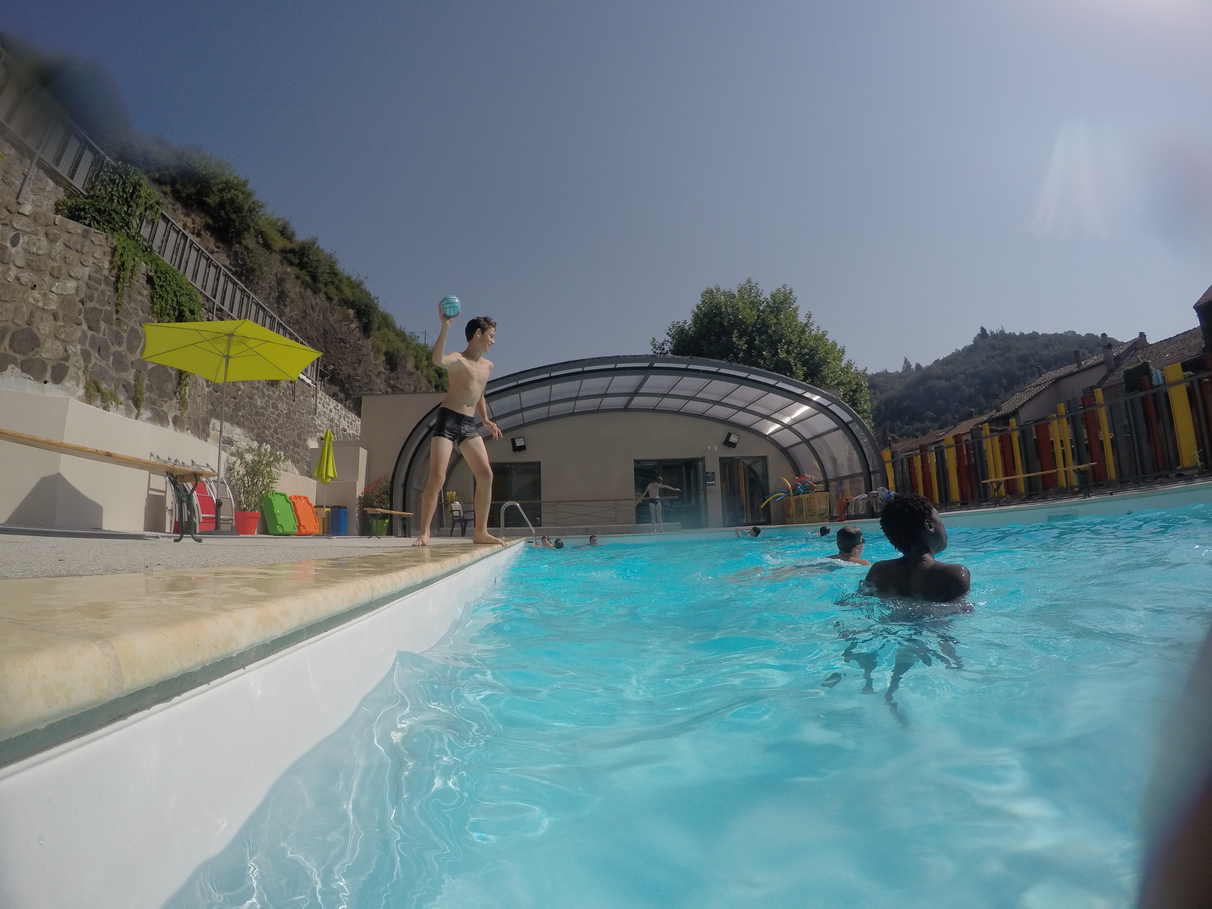 Pont de Labeaume - Piscine du centre de loisirs 2