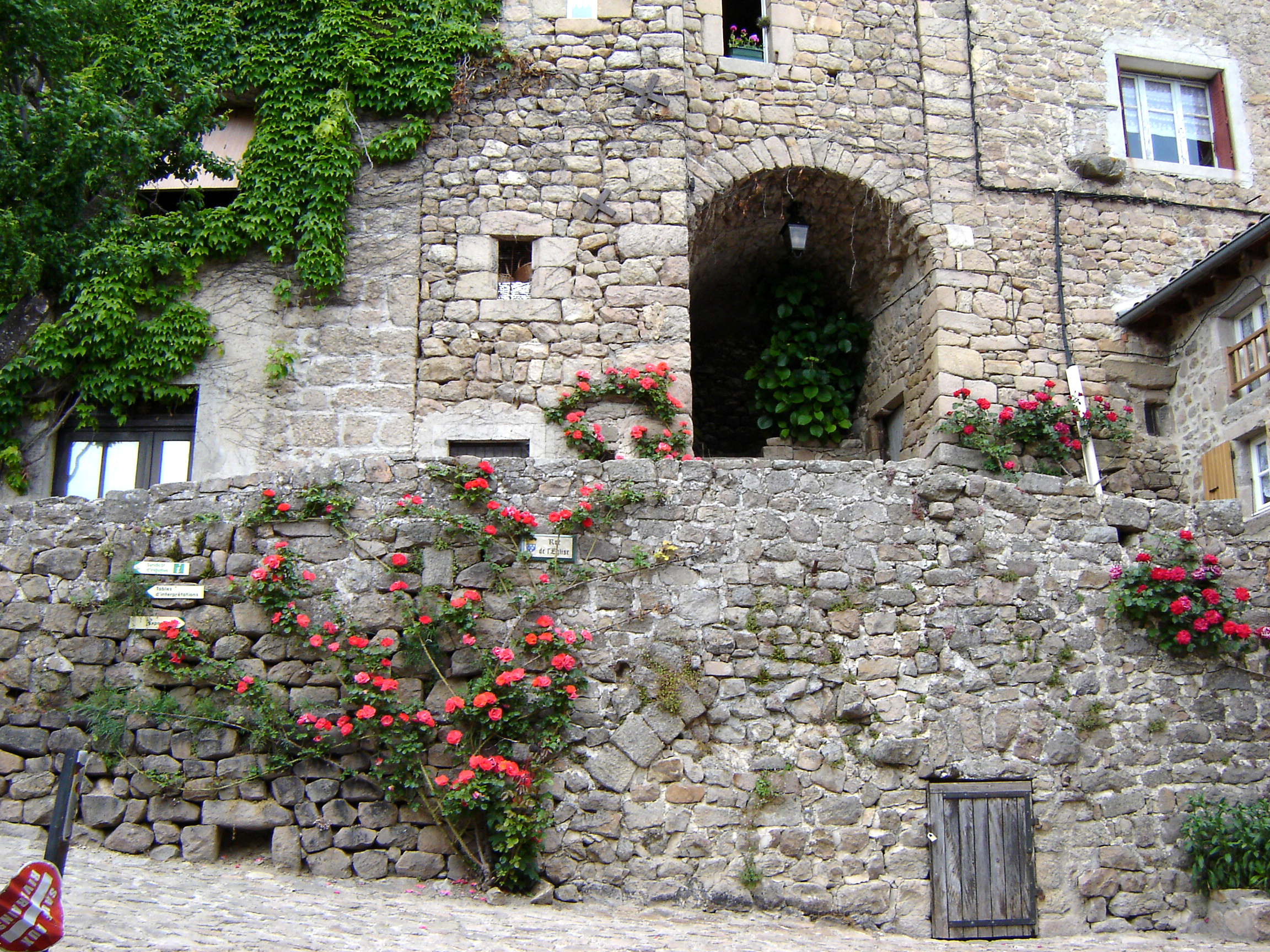 Chalencon : village de caractère_Chalencon