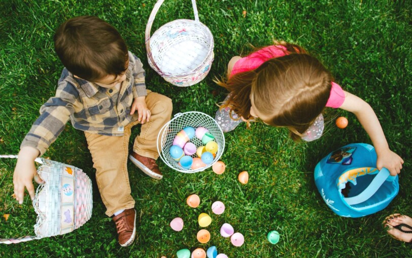 Chasse aux oeufs de Pâques pour les enfants