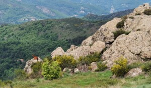 Hike: Silk and Nature in Chirols