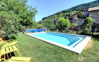 Piscine à partager (dimension 7x4)  - ©Gîtes de France