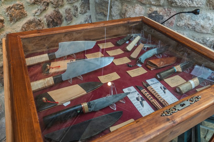 Meyras- expo-vente muletiers - helvie metal ©sourcesetvolcans