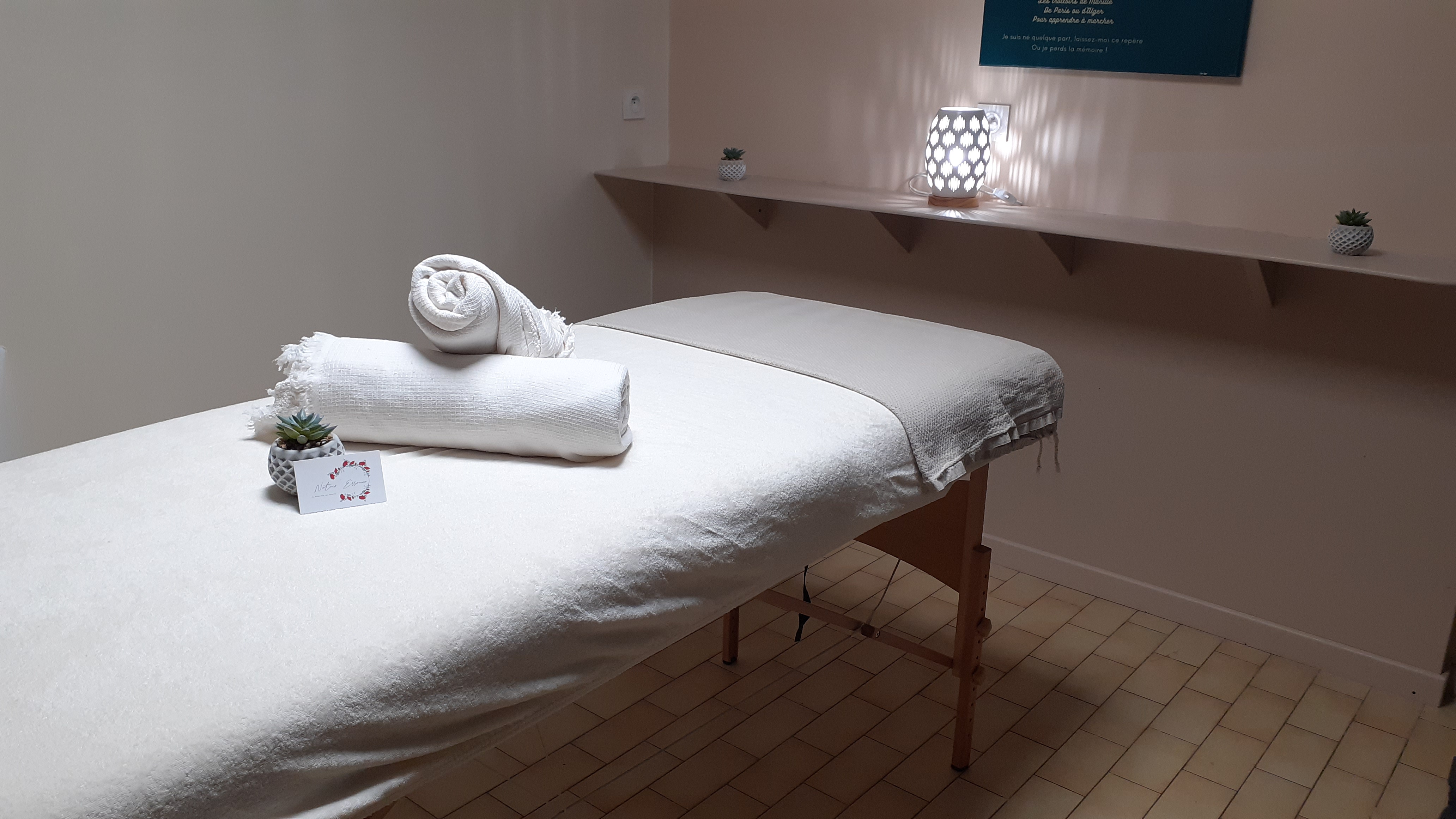 Vue sur la table de massage