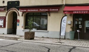 Devanture 2 institut Ophrys