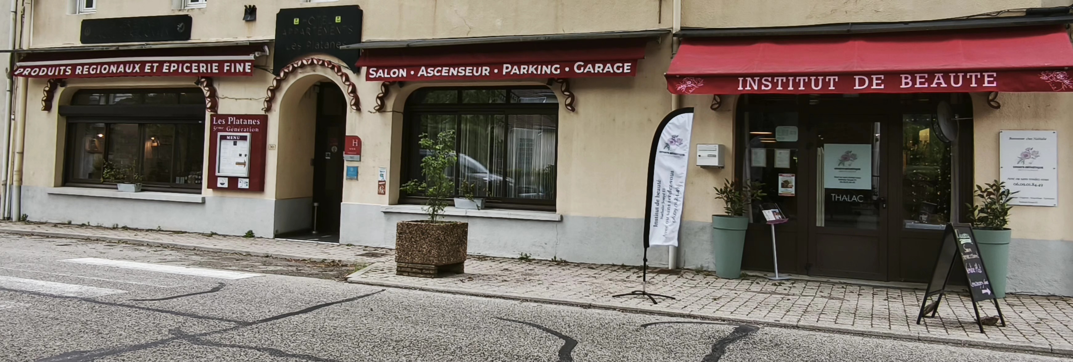 Devanture 2 institut Ophrys