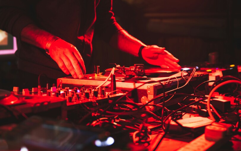 DJ set, soirée musicale