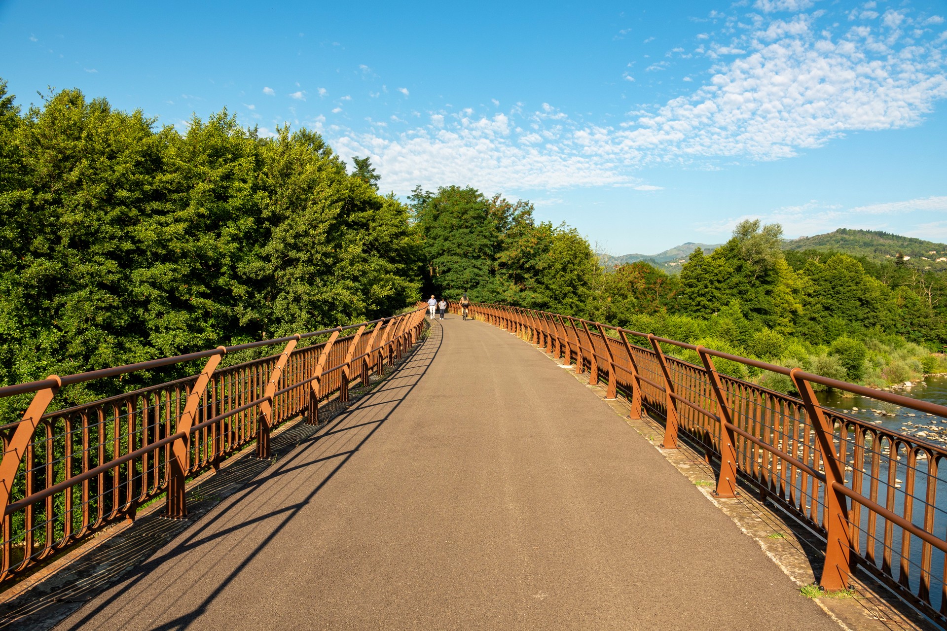 Lalevade d'Ardèche - Via Ardèche 2 ©sourcesetvolcans