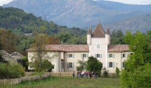 Jaujac - Maison du Parc naturel regional des monts d'Ardèche extérieur-2 ©N.Klee