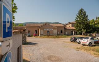 Parking de l’école_Jaujac - ©Sources & Volcans