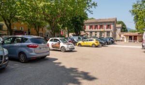 Parking du Champs de Mars_Meyras
