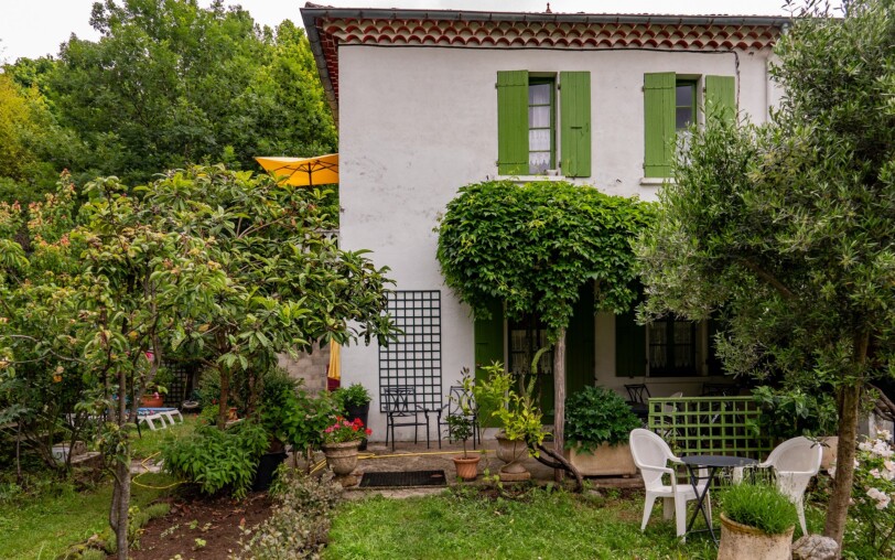 Entrée du gite Villa Brioude 3 à Meyras, Neyrac-les-Bains