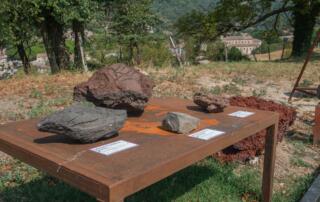 La lithothèque des jardins de la maison du parc_Jaujac - ©Sources&volcans