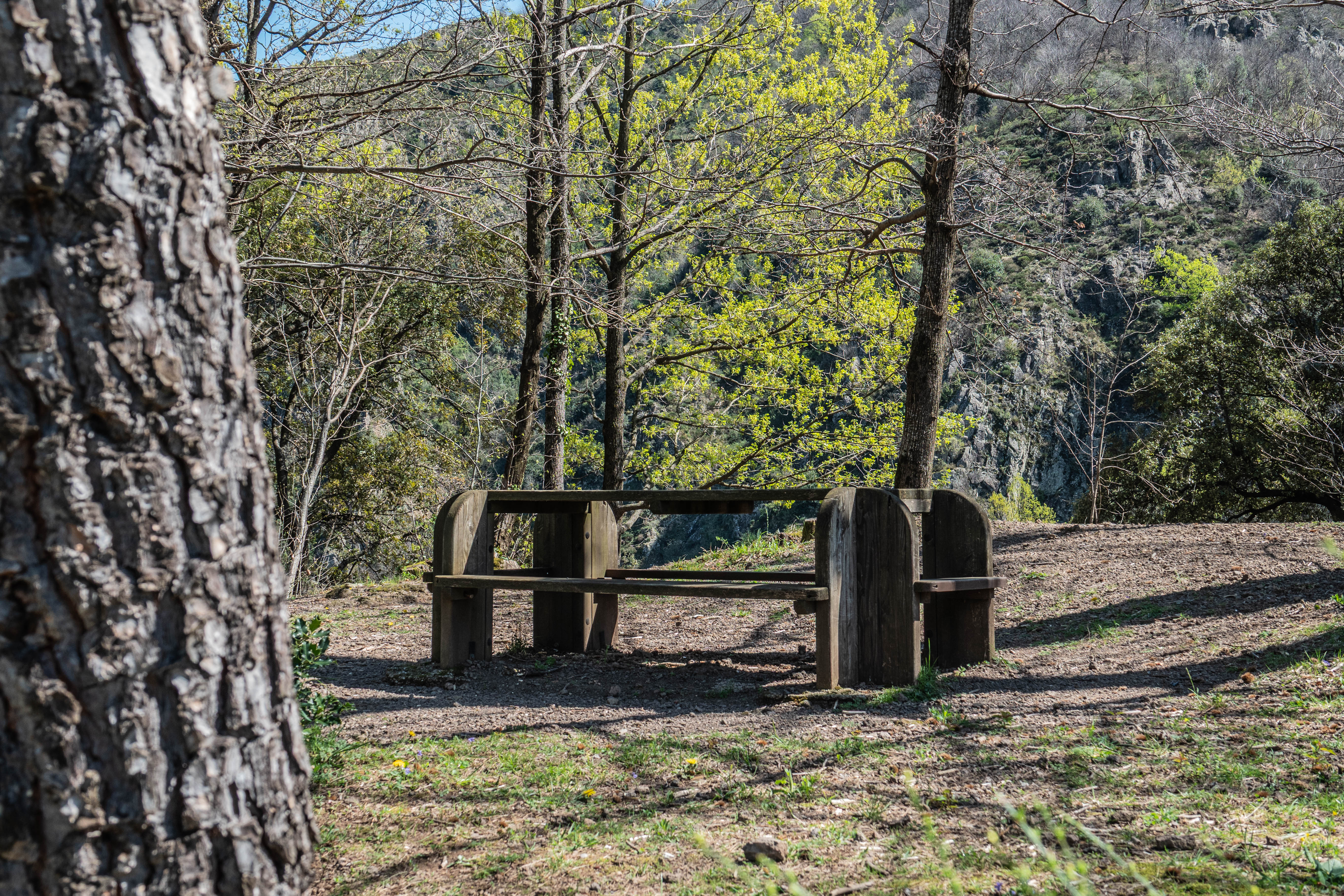 Aire de pique-nique - Parking du stade à Thueyts