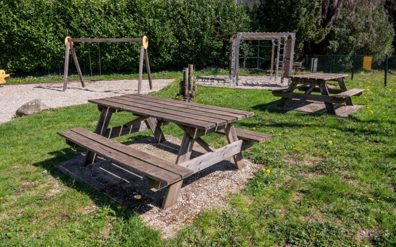 Aire de pique-nique - Parking de Seroul à Jaujac