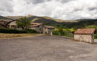 Parking - Place de la Croze à la Souche - ©Sources & Volcans
