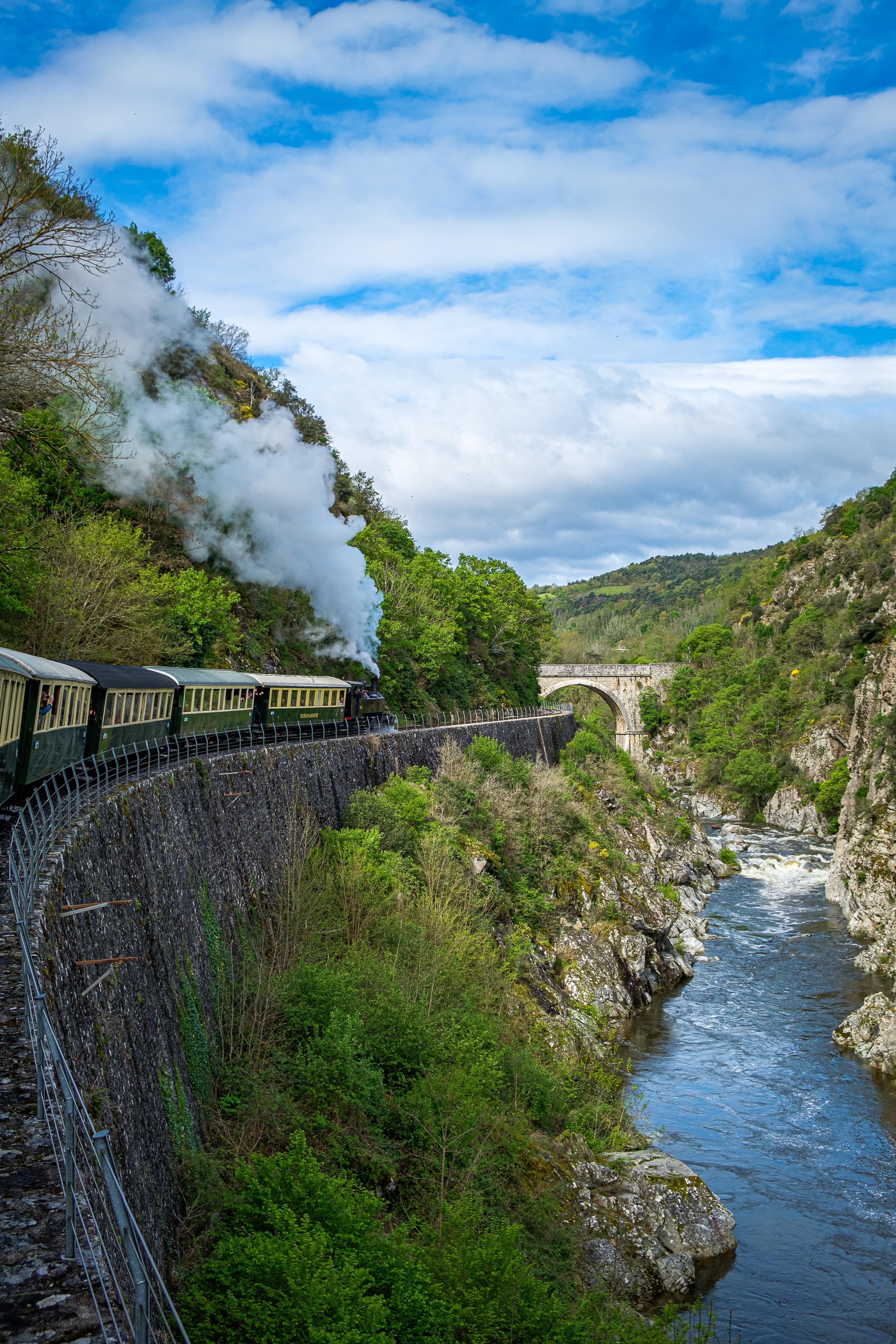 Train de l'Ardèche- Gorges du Doux