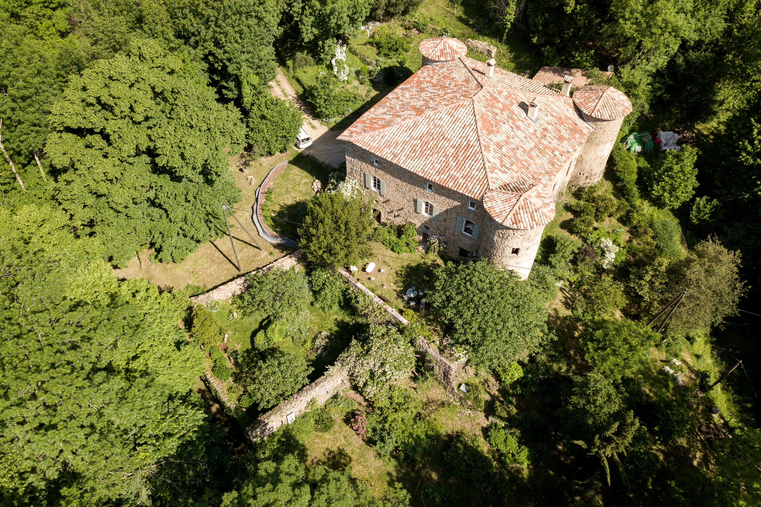 Visits of the pine castle, gardens, exhibitions_Fabras