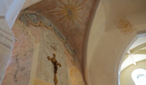 Fabras - Église et fresques peintes ©sourcesetvolcans