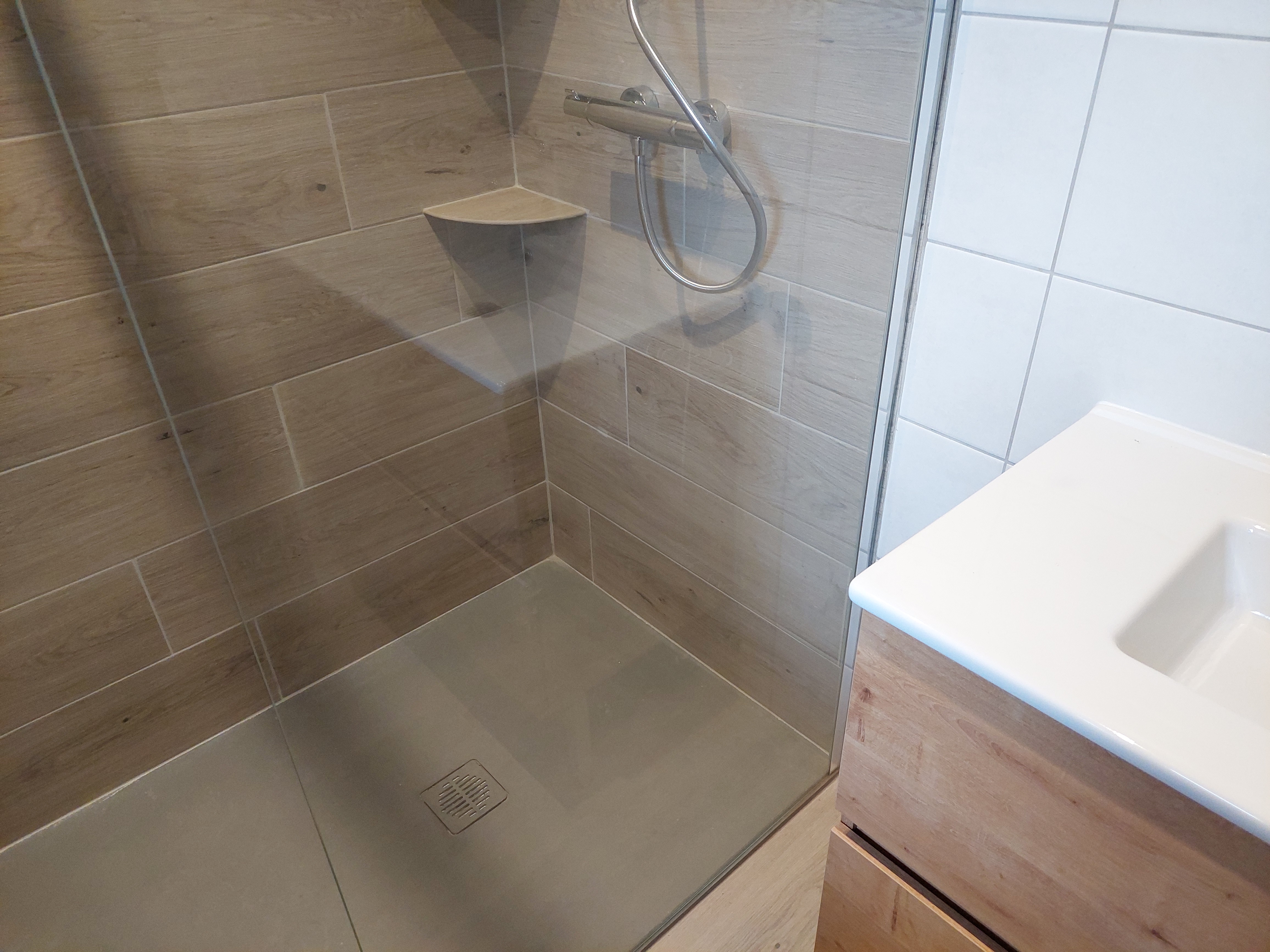 Gite la grange de Kylou - salle de bain