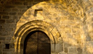 Fabras - L'église romane-2 ©S.BUGNON