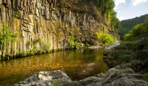 Basaltische Fluss in Fabras
